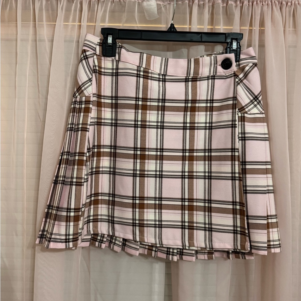 Dillards Plaid Pink Skort